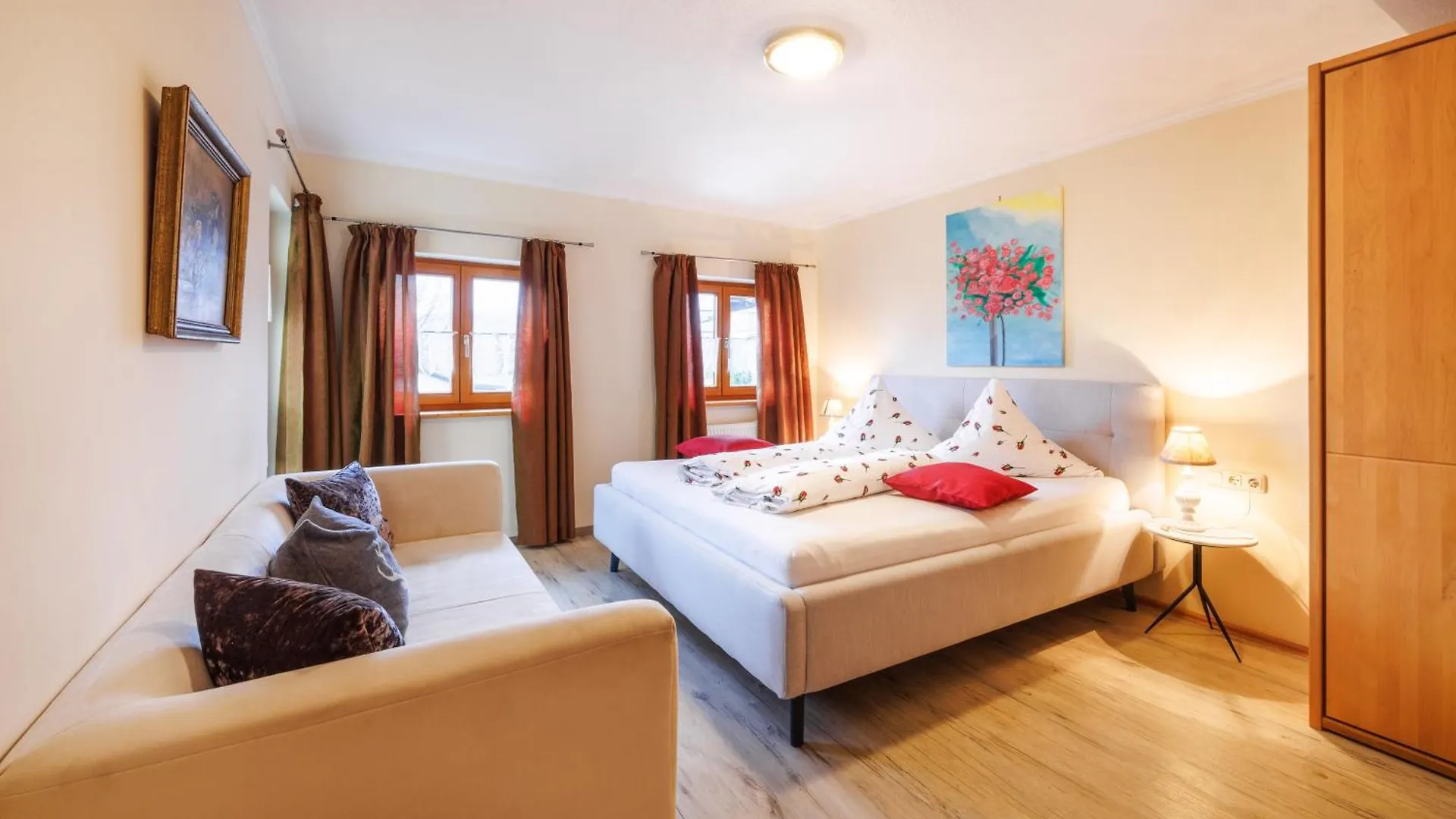 Ferienwohnung Burghartswieser Inkl. Chiemgaukarte Рупольдинг